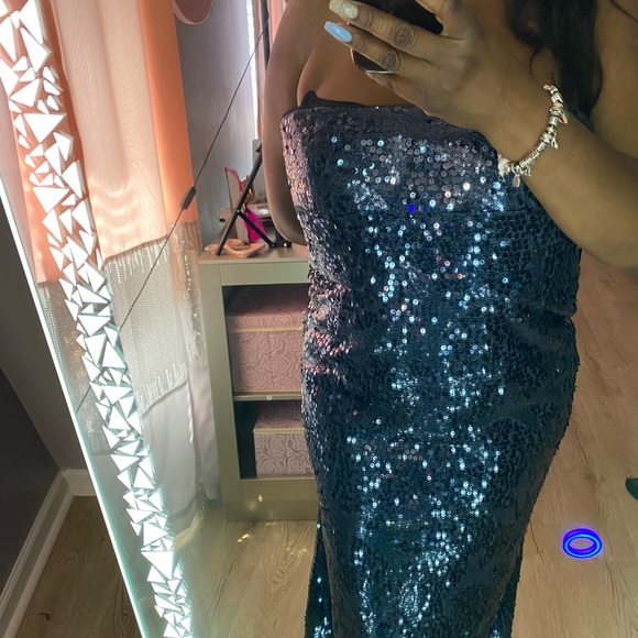 Blue Sequence Dress with Side Split - Picture 3 of 11